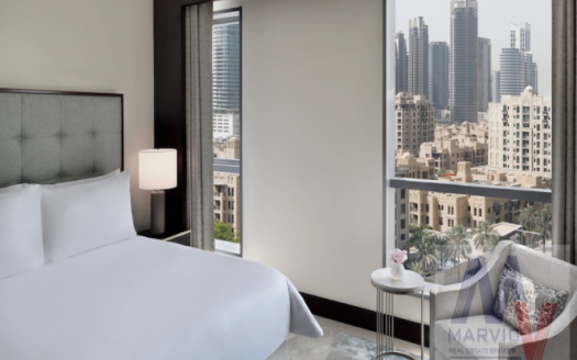 Enormous / Burj Khalifa View  /  Elegant