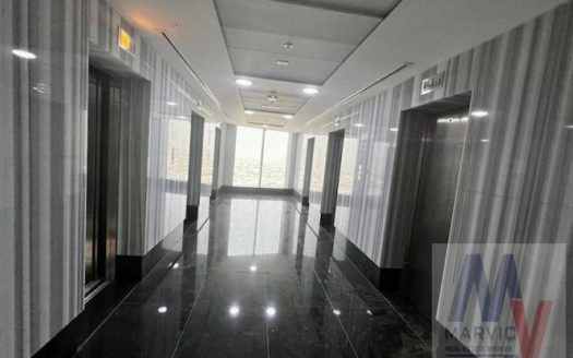 Huge Space Area / Shell & Core / High Floor